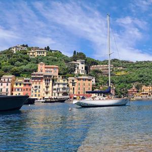 Portofino (feat. Ghesbo)