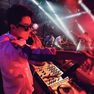 包容 (抖音DJ版) (cover 郑源)