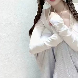 刘伊莹and李诗曼