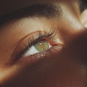Dans tes yeux