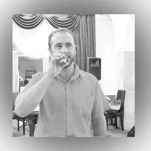 Nici Bogati Nici Saraci