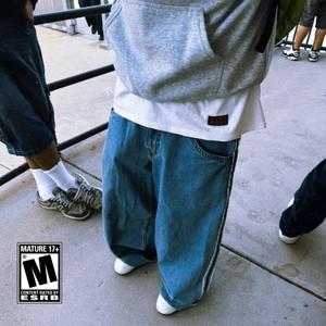 ALVIN & THE CHIPMUNKS