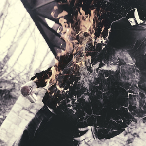 Шиповник (feat. HOLYSELF)