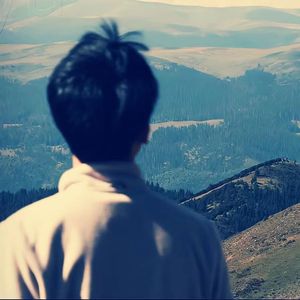 Tanha Kiyik（Bu chush emas）