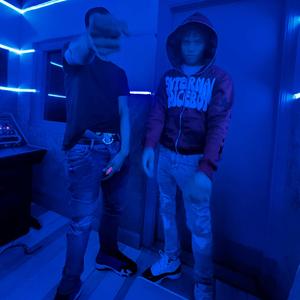 Luxury (feat. 2Federal & HOTHEAD)