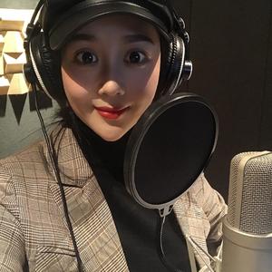 尹一羽 《点亮校园》