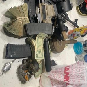 Angels (feat. Trenxhbaby Woo)