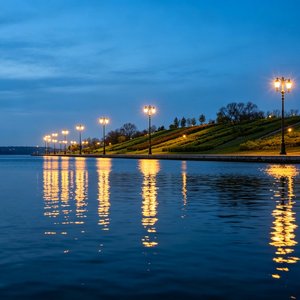 The Wish Across the Bank (对岸的愿望)