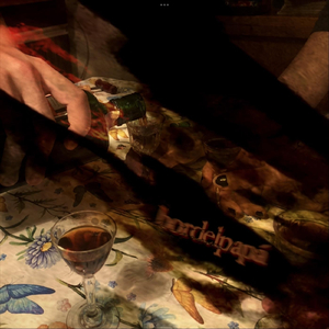 Melancholický Monolog Maďarofobních Metafyziků pod Půlnocí, Pijících Peprmintku na Kolejích, Zahalených do Oparu Existenciálního Propadání, Zatímco Pozorují Hvězdný Orchestr v Noční Obloze