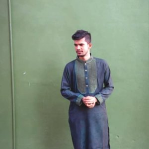 বৃষ্টি মাখা দিনের চুম্বন