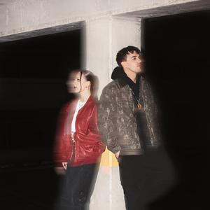 Tyla (feat. Niko Barisas)