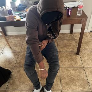 Biscuit (feat. ZMB SOSA & Chiiips)