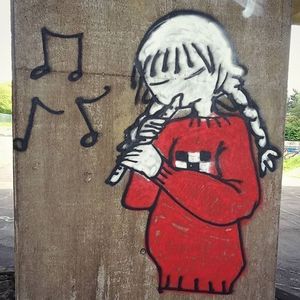 女孩你总伤春悲秋