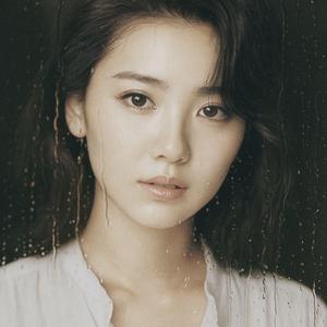 レディ・イン・ザ・ミラー（Lady in the Mirror）