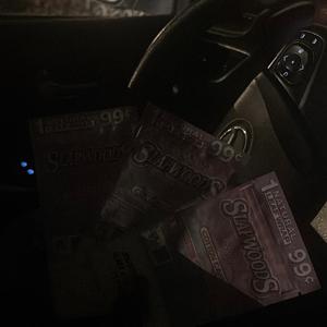 Dropped Off (feat. Flym9neyc0untup)