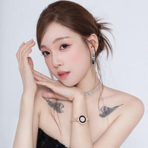 Love的对立面