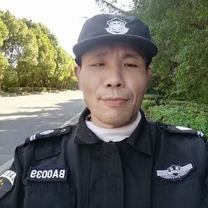 蒋旭-受了伤的狼（DJ版）（周东风 remix）