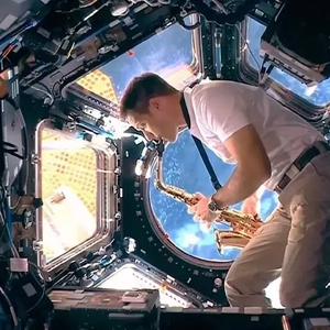 热爱105℃的你萨克斯版