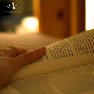 对月倾诉 (钢琴轻音乐)