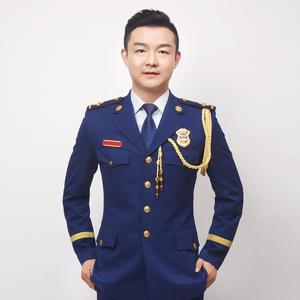 青春尽付给人民和祖国