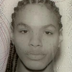 Trapselyna Traps (feat. Izzy Spears)