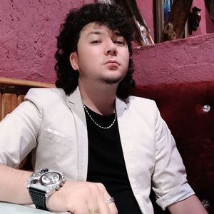 Hammisi Yalgan（最新版）