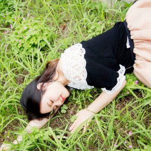 你来自于 南方的村落来自粗糙的双手