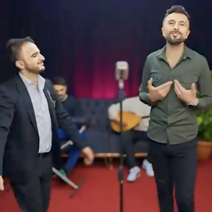 Bahça Duvarından Aşam