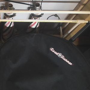 HearkBreak In NYC (feat. Maura Nixxy III)