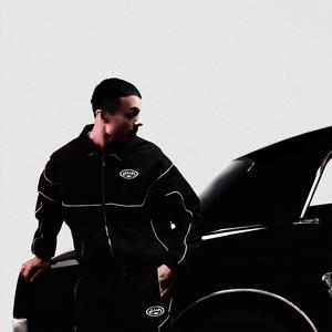 LES BLEUS (feat. Keefee)