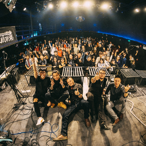 爱玩（现场版）