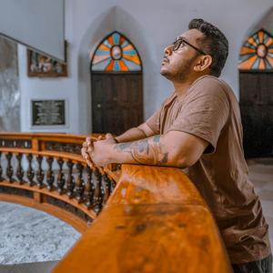 Bata Leeyen - බට ලීයෙන්