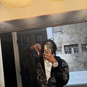Nun Left
