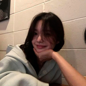 Жыр арнадым сезіммен