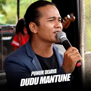 Dudu Mantune (Live Version)