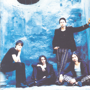 Piikkilankaa (Album Version)