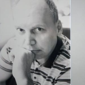 Средь шумного бала