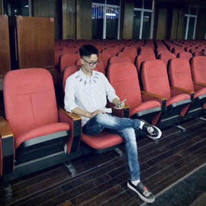 Nắng Dưới Chân Mâyy