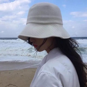 孤独的小麻雀