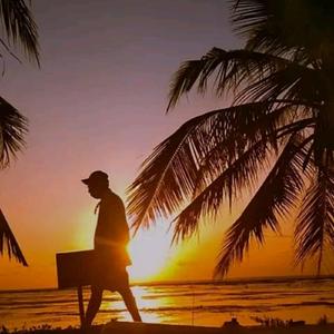 Dj Ade Nona Pulang Dari Malesya