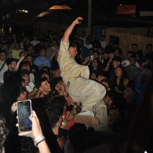 Volando x Something Just Like this