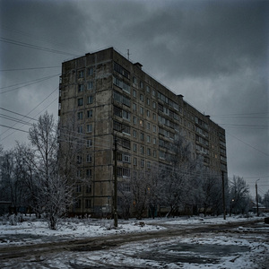 Неоновые лица