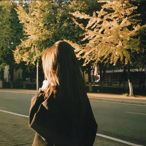 我明白要你爱是荒谬的要求