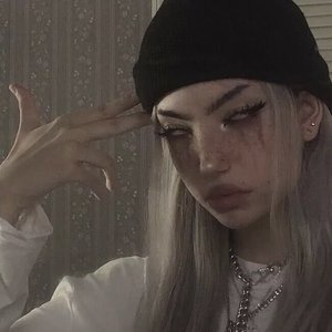 海底椰_DVmE-别烂在过去和梦里（海底椰_DVmE remix）