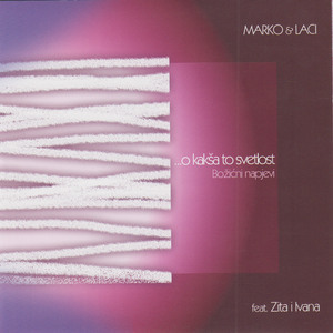 Cmreki V snwgu spiju