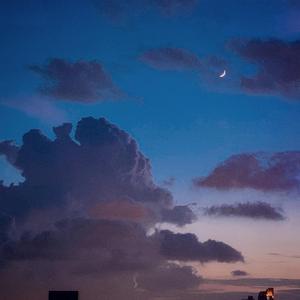 Nujabes-luv（闪瞎你眼的荧光棒 remix）