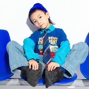 向梦想出发 (伴奏)