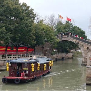 那年杏花微雨 我默念的是你