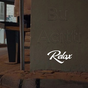 Güneşli Yeşil Yol