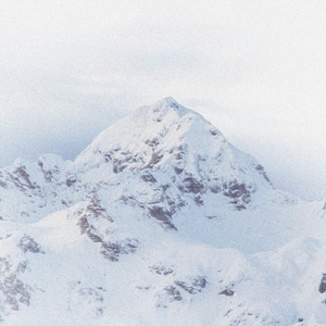 CRYSTALWHITE